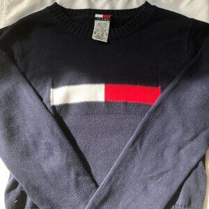 Tommy Hilfiger Women's Blue and Red Jumper